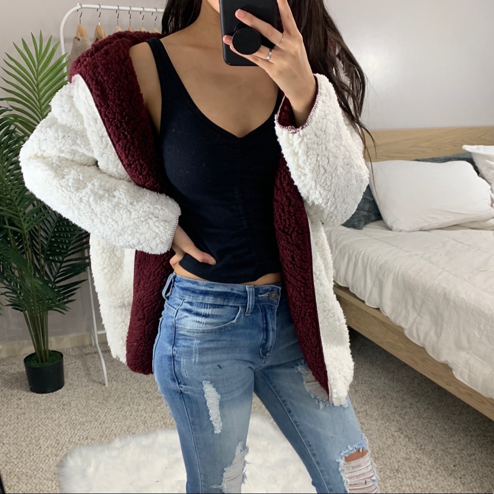 🆕 Burgundy White Reversible Teddy Jacket - Picture 7 of 8